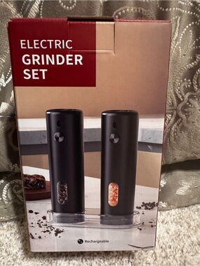 Electric Grinder Set - Black Rechargeable Pair